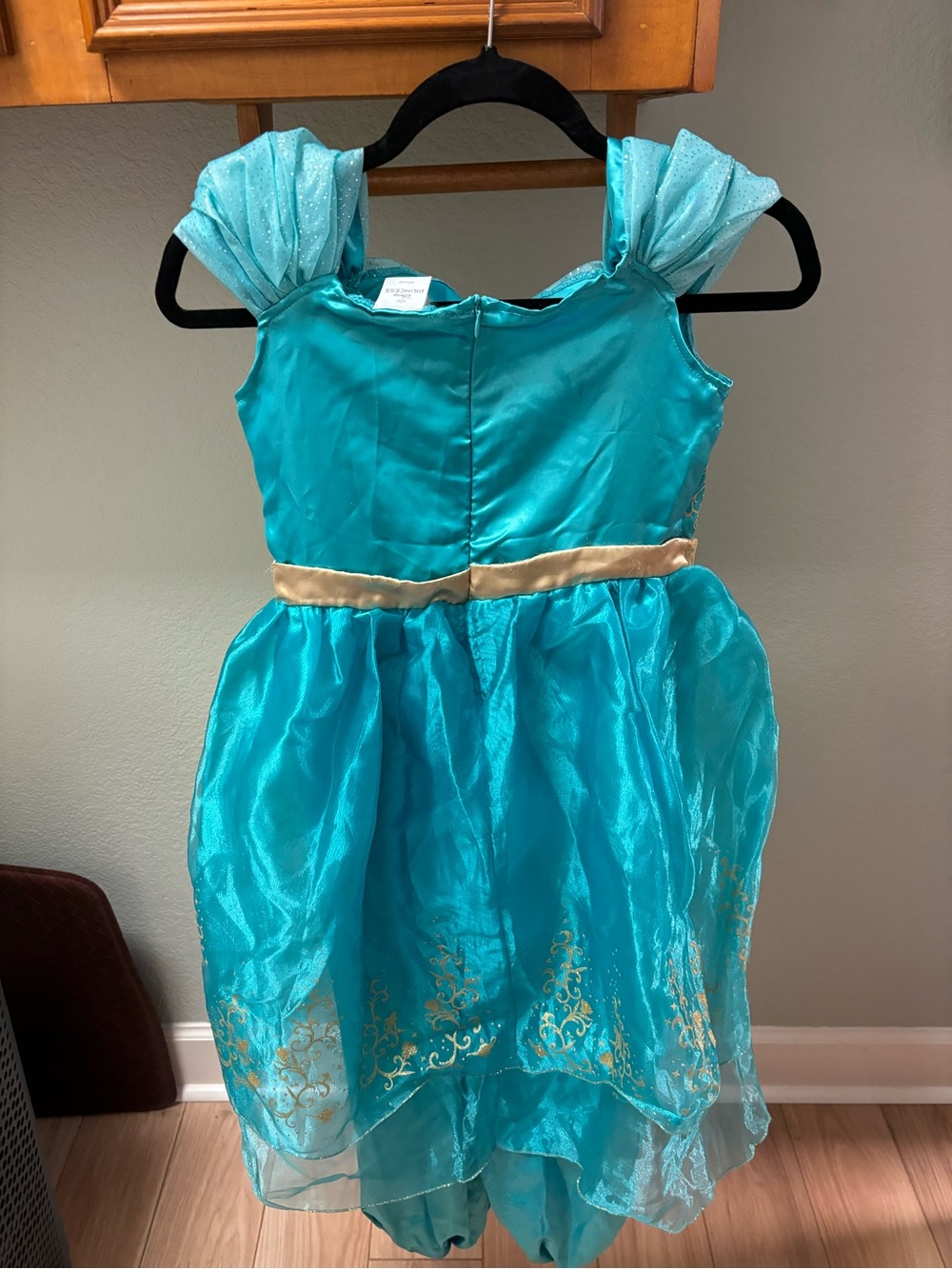 Disney’s Aladdin Girls Jasmine Costume in size 7-8 - Picture 2 of 5